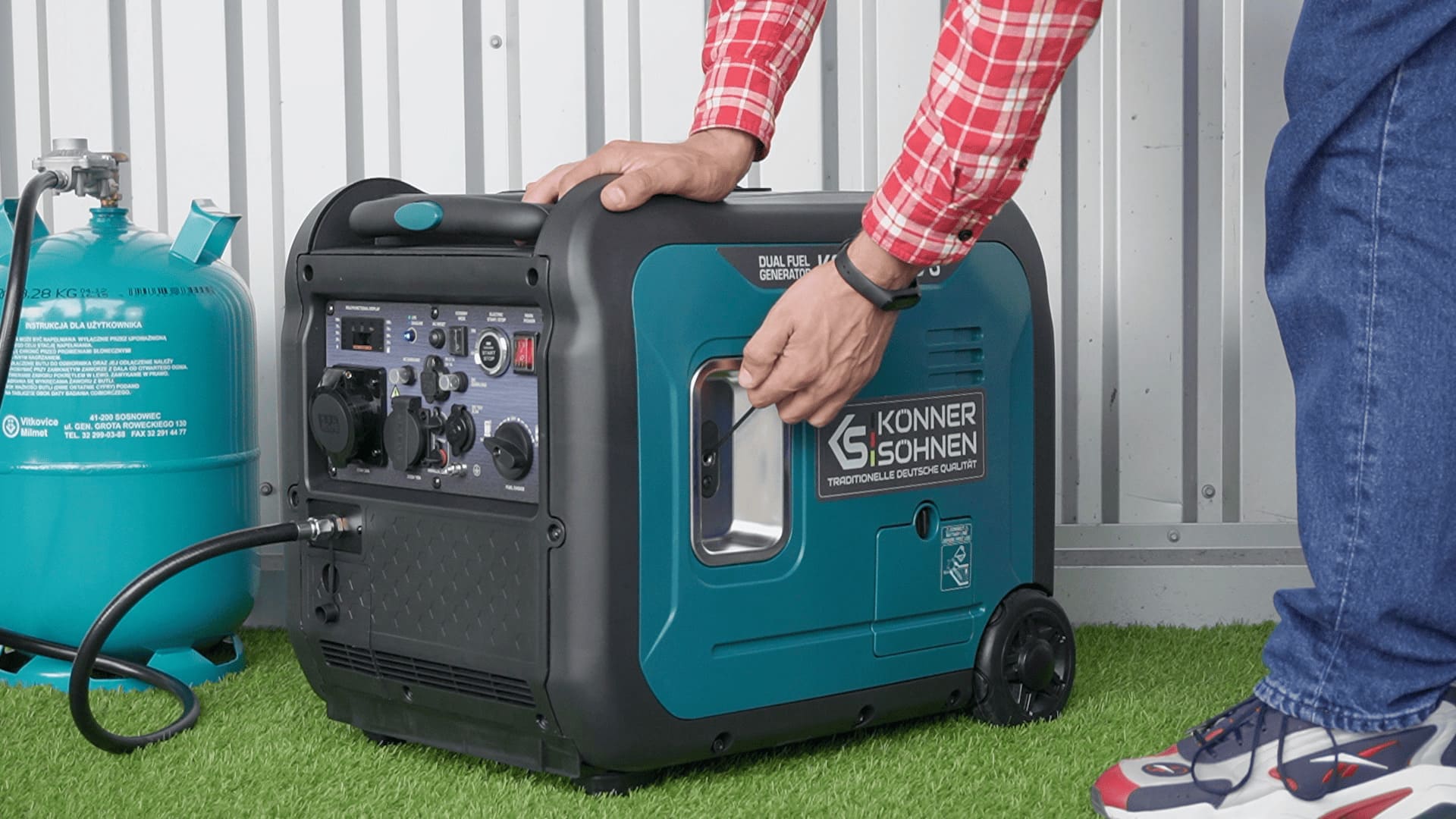 House supply with inverter generators with rated power more than 3600W